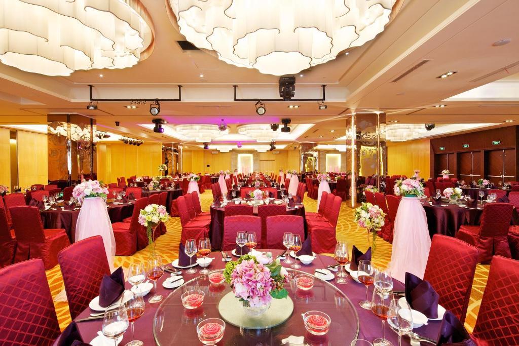 Windsor Park Hotel Kunshan Kunshan  Exteriör bild