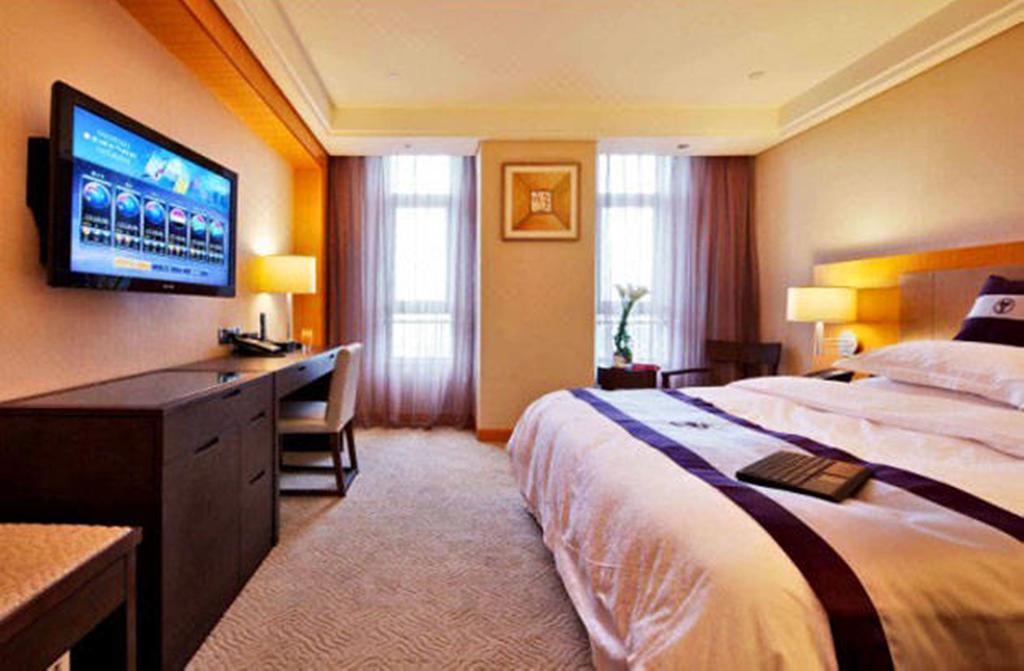 Windsor Park Hotel Kunshan Kunshan  Exteriör bild